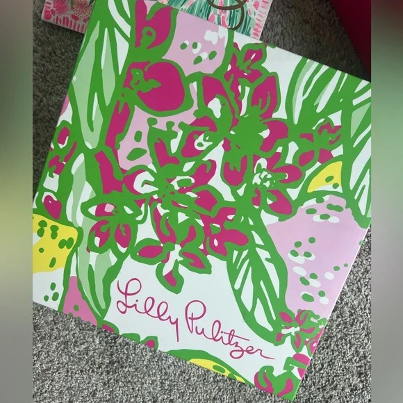 Lilly Pulitzer authentic square scarf with box and bag - Picture 2 of 11